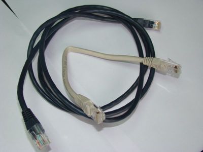 8P8C网络线 现代网络连接的标准化紧固件